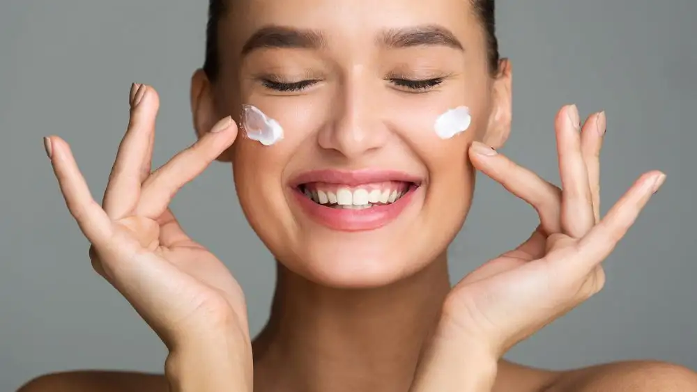 رئالیتی مراقبت از پوست | چرا روتین ساده مؤثرتر است؟