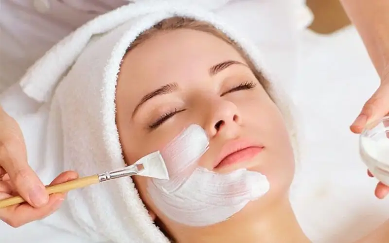 پاکسازی عمقی پوست چقدر واقعاً علمی است؟